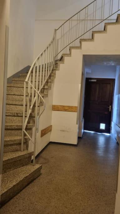 Apartment Mit 2 Betten Inklusive Gratis Parkplatz 格拉茨 外观 照片